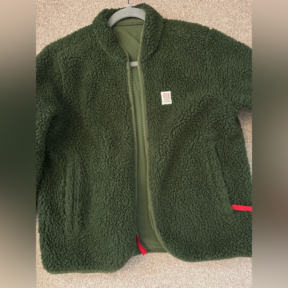 Topo Designs Reversible Sherpa Jacket in Olive
